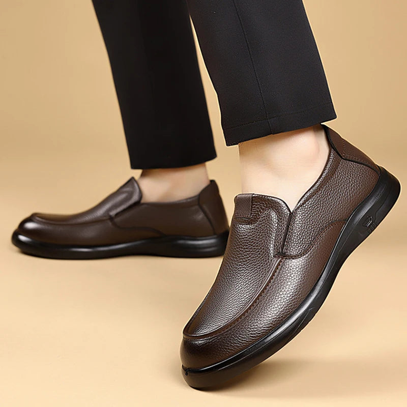 New First-layer Cowhide Casual Leather Shoes Men's Genuine Leather and Breathable New Business Men's Soft-soled Comfortable Shoe 4