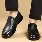 New First-layer Cowhide Casual Leather Shoes Men's Genuine Leather and Breathable New Business Men's Soft-soled Comfortable Shoe 2