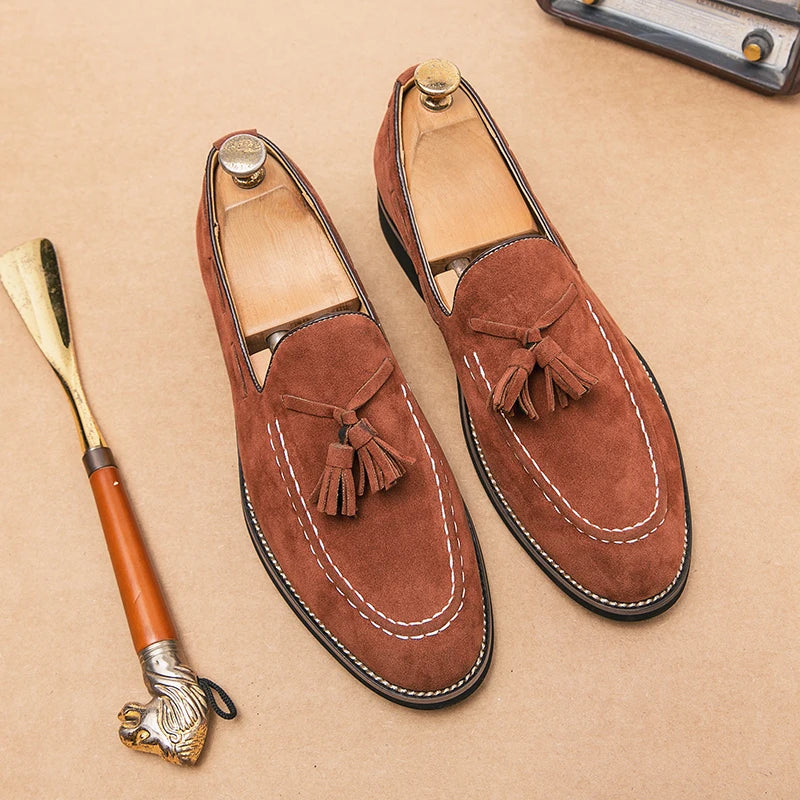 Men Loafers Imitation Suede Solid Color Tassel Decoration Low Heel Fashionable Hand Sewn Anti Slip Business Casual Shoes 0