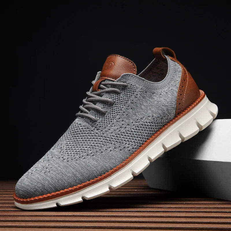 Monac Sneakers 0